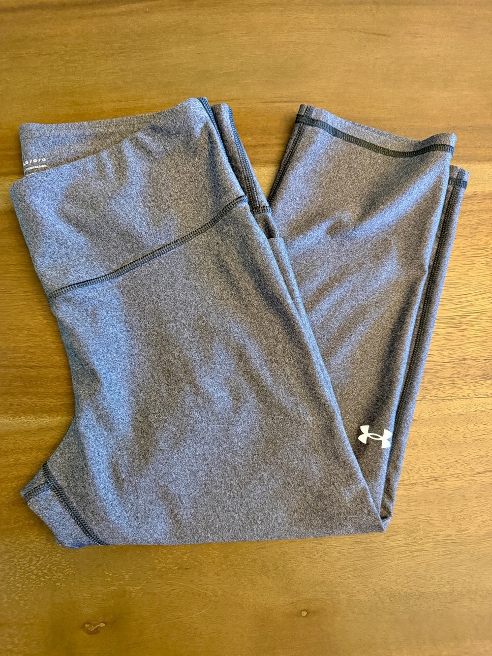 Under Armour | Compression Performance Legging Capris | Grey | Size Large